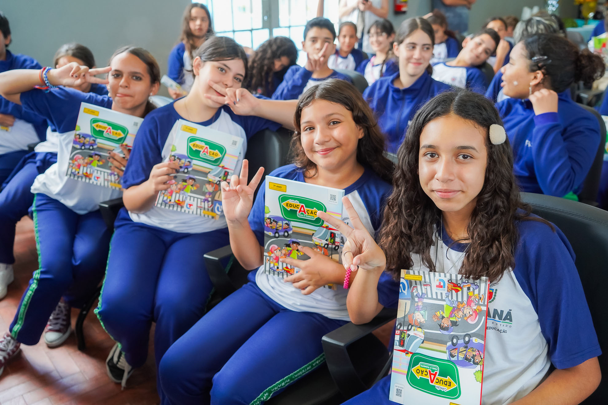 PR – Escolas estaduais integrais do Paraná recebem material de educação para o trânsito