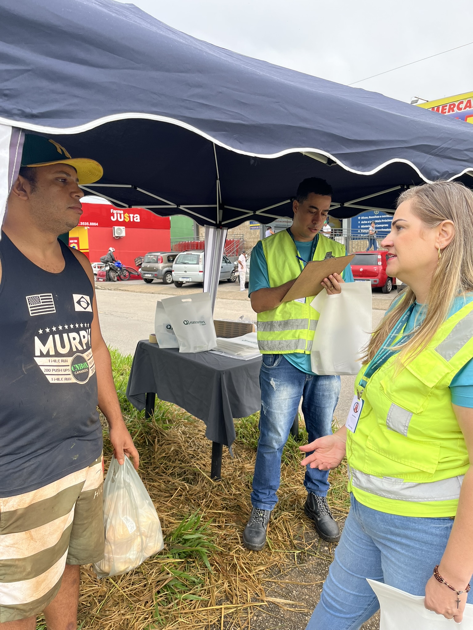 MG – Ação “Pedestre na Via” leva orientação e conscientização a usuários, em Juatuba