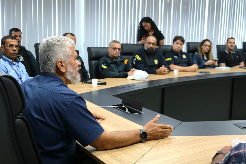 SE – Prefeitura reúne órgãos de trânsito e segurança para debater redução de sinistros com motociclistas