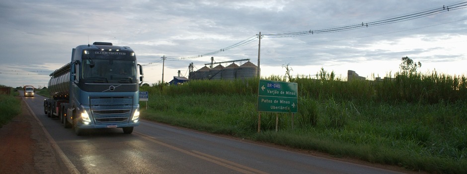 MG – Rodovias mineiras têm restrição de circulação de veículos pesados no feriado do Dia do Trabalhador