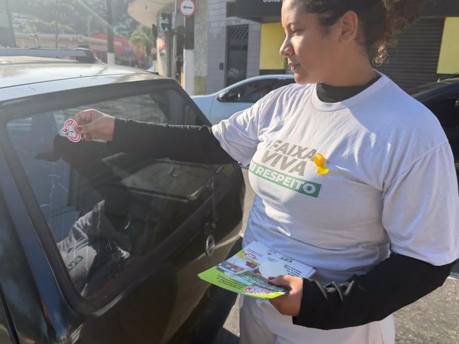 SP – Celebrando 15 anos em Santos, Faixa Viva ultrapassa 10 mil veículos com o selo pela segurança no trânsito
