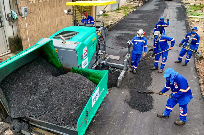 PA – Governadora Hana Ghassan vistoria obras do ‘Asfalto Por Todo o Pará’ no Tenoné, em Belém