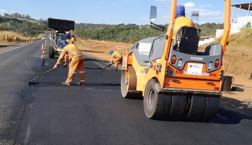 MG – EPR Triângulo programa 18 frentes de obras para ampliar segurança em cinco rodovias da região