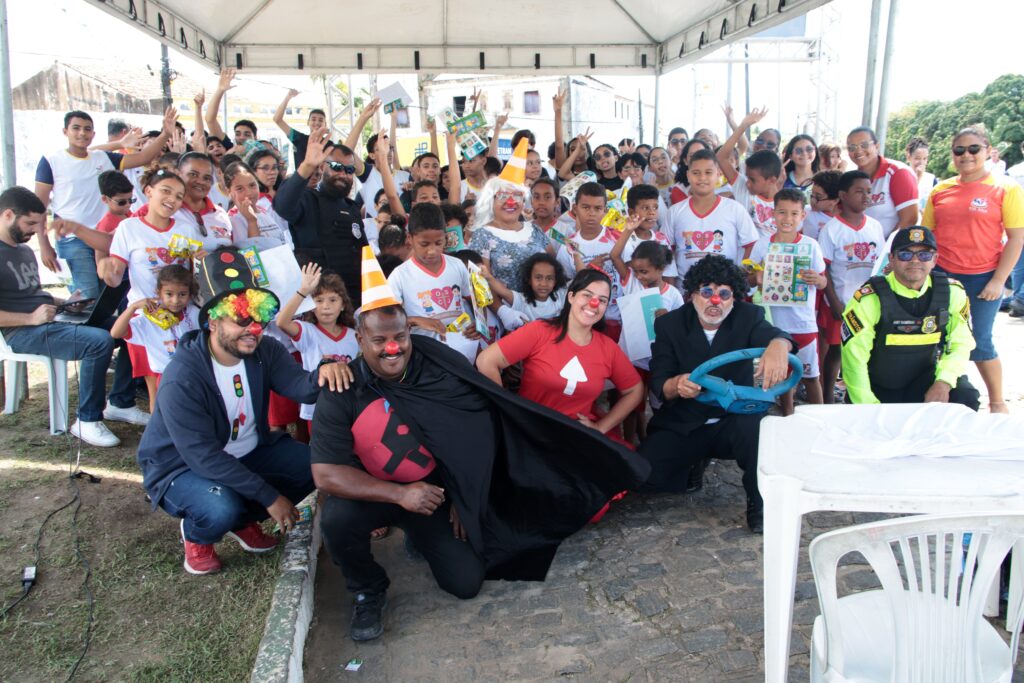 PE – Projeto Altos Papos, da Prefeitura do Paulista, leva teatro educativo para Semana Municipal do Trânsito em Igarassu