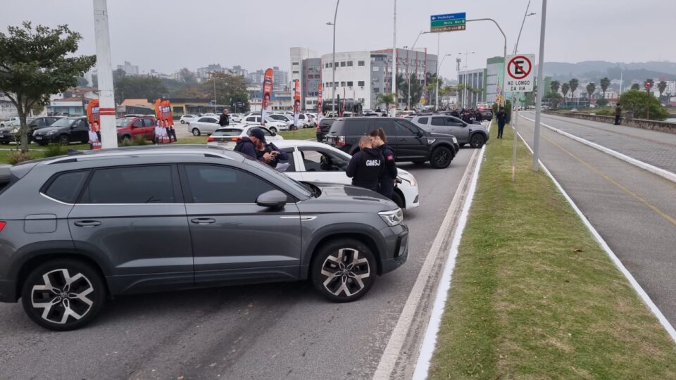 SC – Guarda Municipal de São José realiza instrução prática de trânsito com alunos do curso de formação