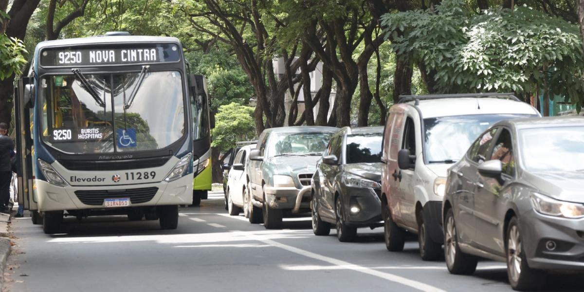 MG – BH soma 80 km de faixas de trânsito só para ônibus e vai ganhar novos trechos prioritários