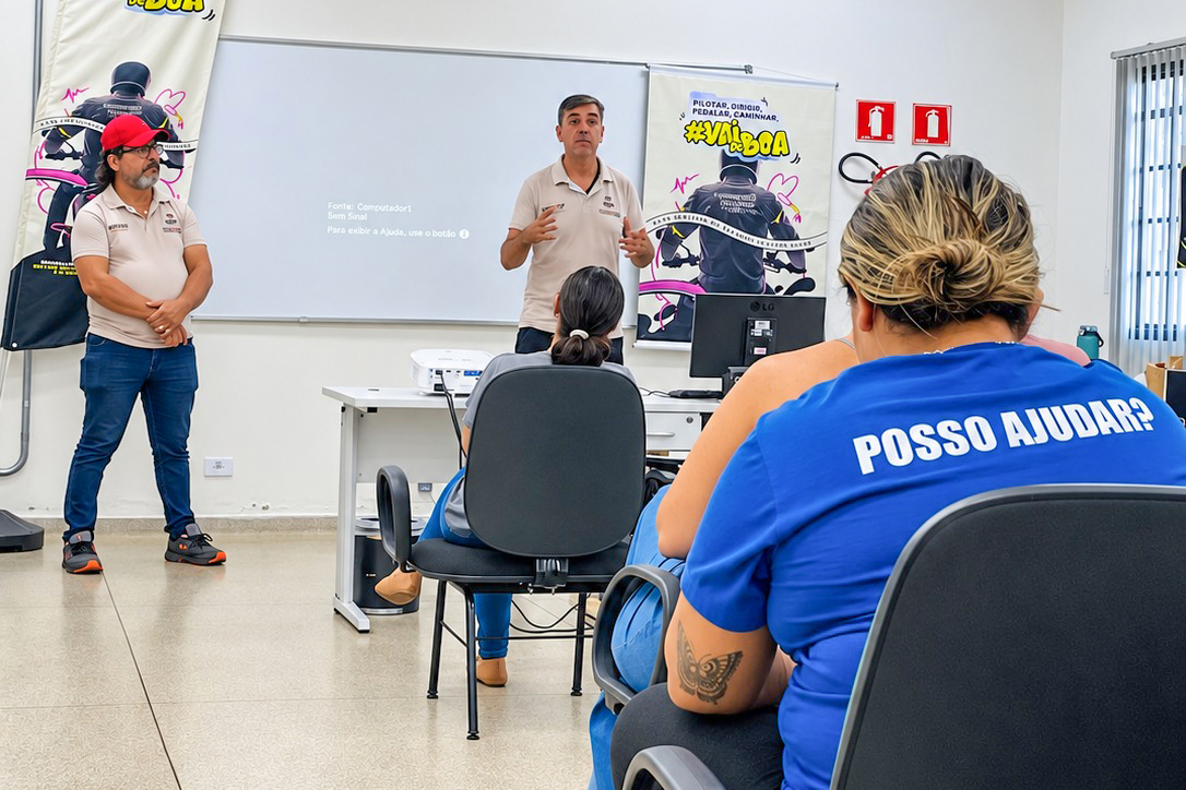 MS – CORUMBÁ – Agência Municipal de Trânsito e Transporte (Agetrat) reforça conscientização e segurança durante curso de reciclagem para condutores